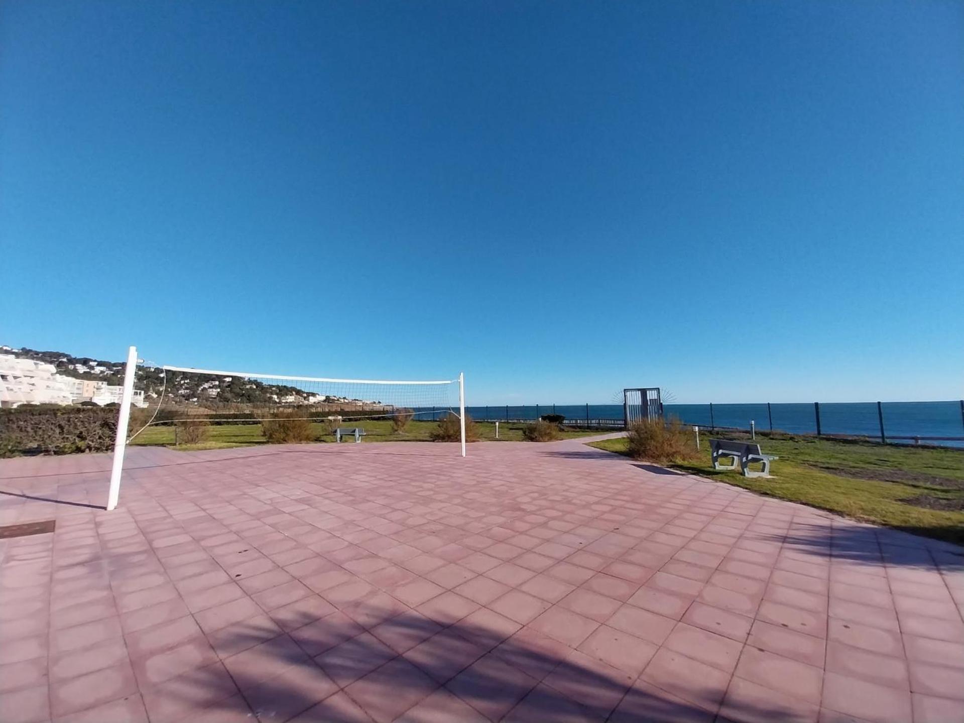 Studio Vue Mer Avec Pkg, Piscine, Tennis, Plage Direct Sete Luaran gambar