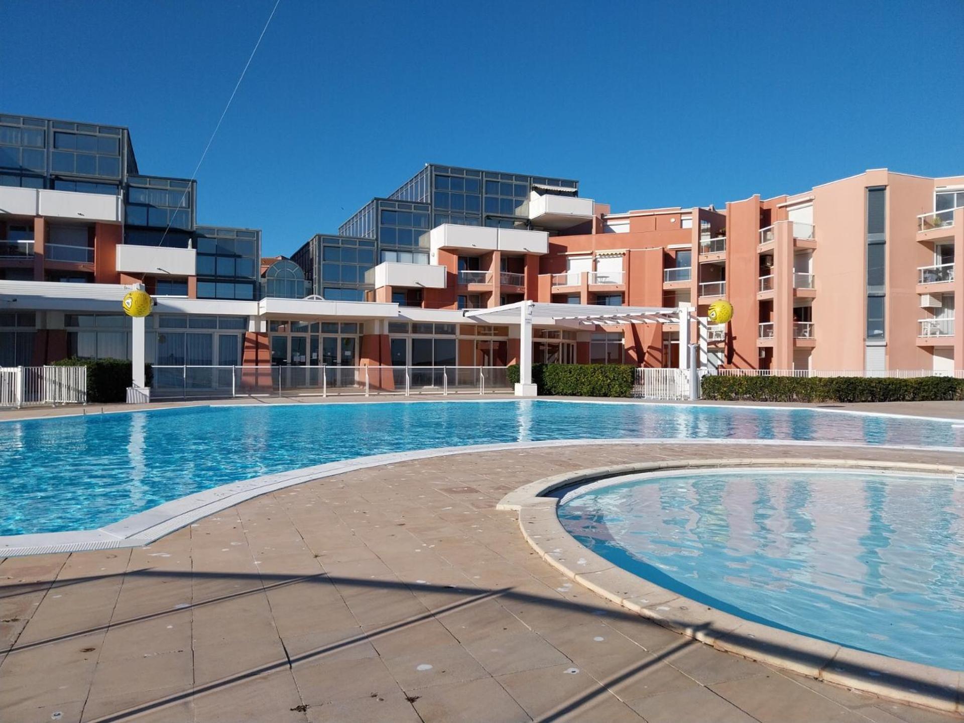 Studio Vue Mer Avec Pkg, Piscine, Tennis, Plage Direct Sete Luaran gambar