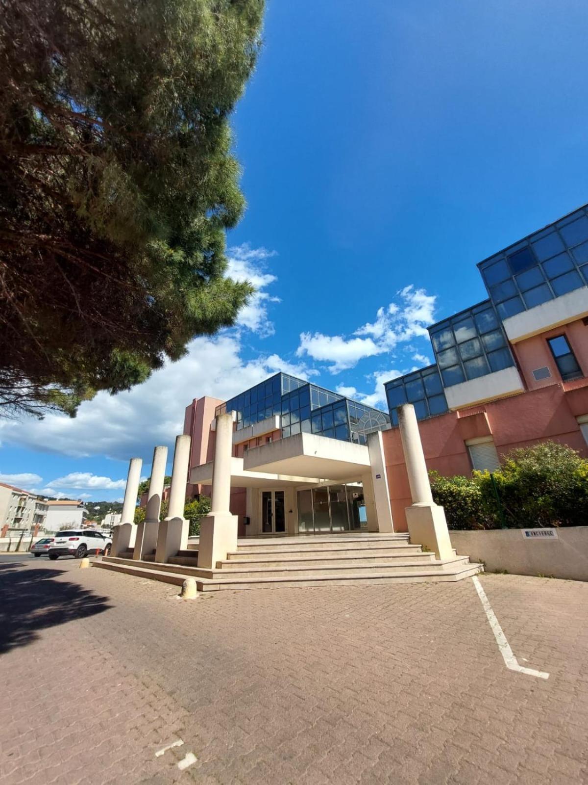 Studio Vue Mer Avec Pkg, Piscine, Tennis, Plage Direct Sete Luaran gambar